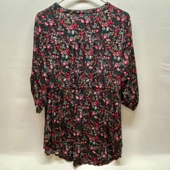 Torrid Babydoll Zip Front Top Women's 2 Black Floral 3/4 Sleeve Roll Tab Stretch - Picture 8 of 13